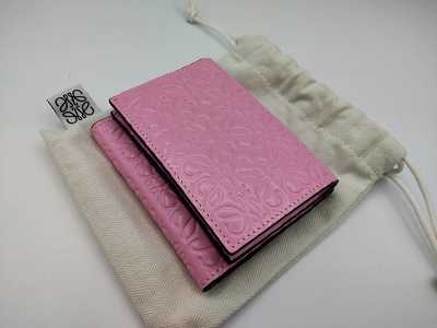 ロエベ買取 財布
